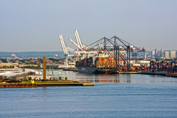 transatlantic-container-shipping-port-of-NY-NJ